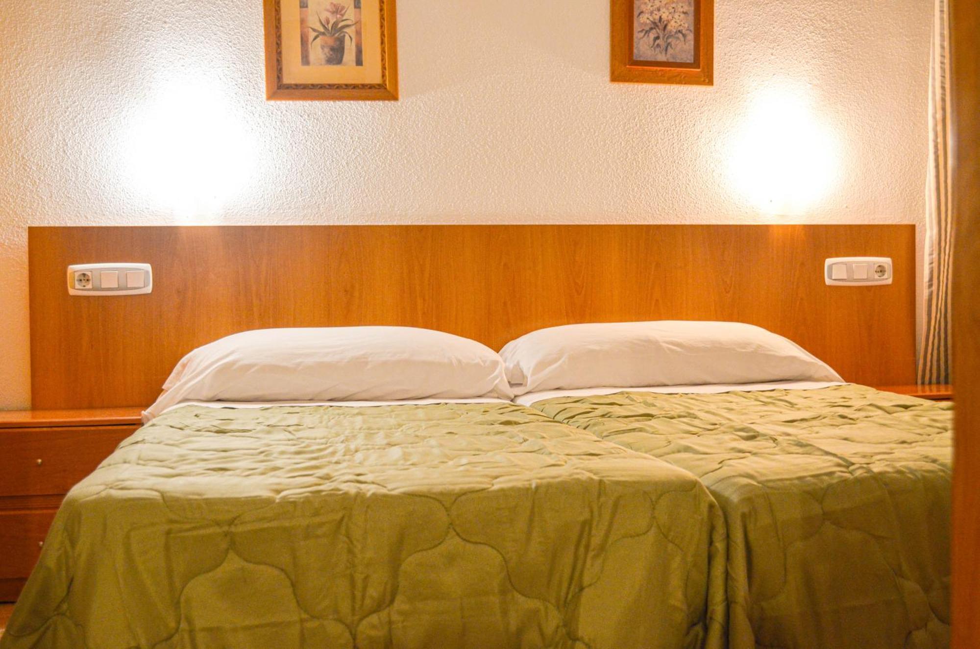 Hostal Gran Via Levante Torrevieja Zewnętrze zdjęcie